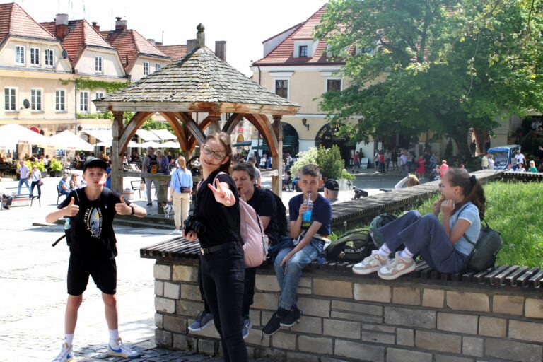 Wyjazd uczestników koła fotograficznego do Sandomierza